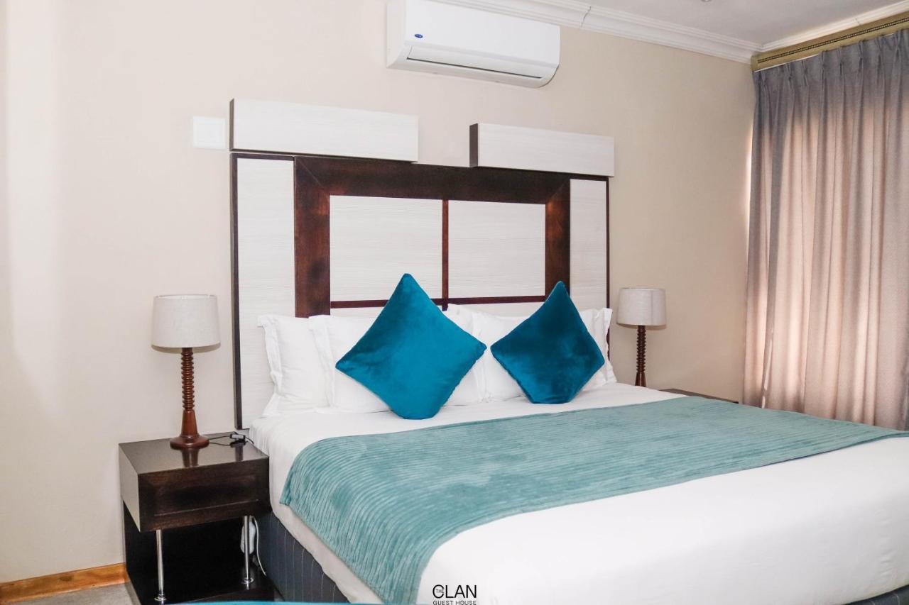 The Clan Guest House Масеру Екстериор снимка
