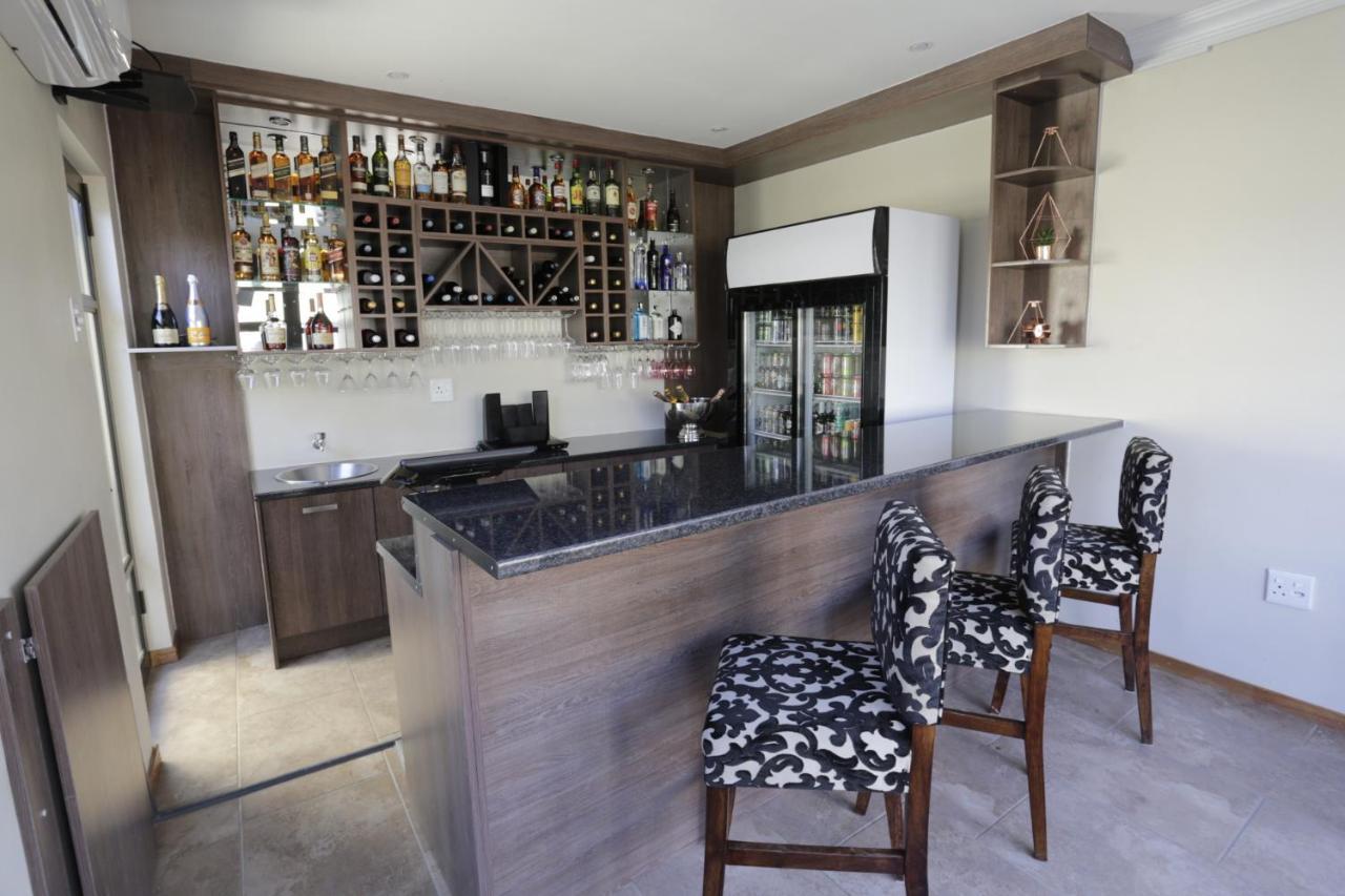 The Clan Guest House Масеру Екстериор снимка